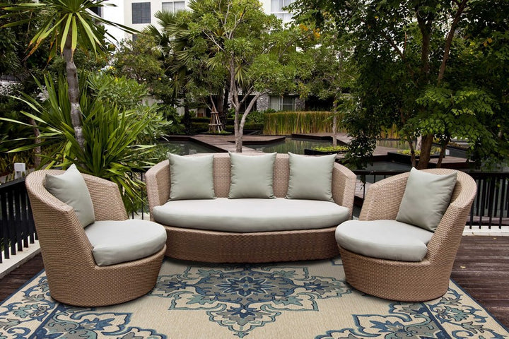 8' X 10' Ivory And Blue Damask Indoor Outdoor Area Rug