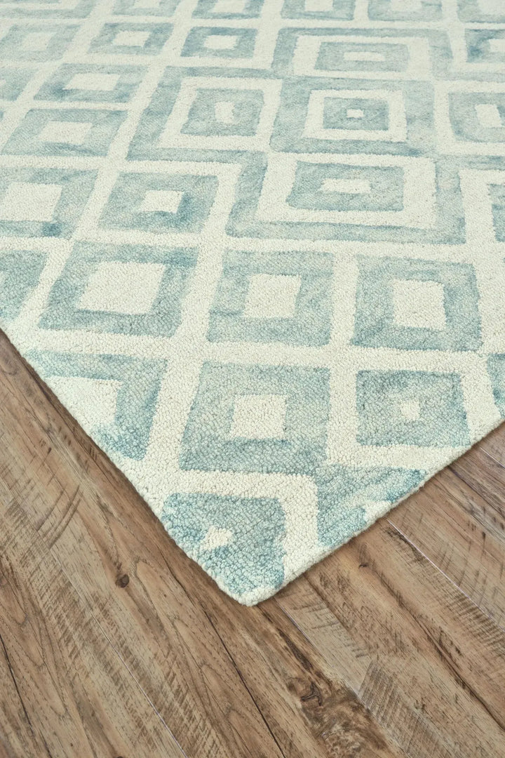 Transitional Print Ivory and Green and Gray Area Rug