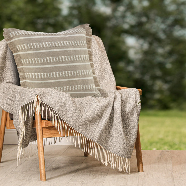 Premium 14" x 14" Pelican Fiery Sunset Throw Pillow - Machine Washable Indoor Outdoor Decorative Accent