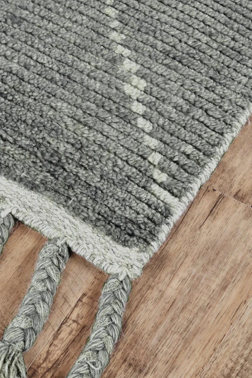 Transitional Diamond Green/Gray/Ivory Area Rug