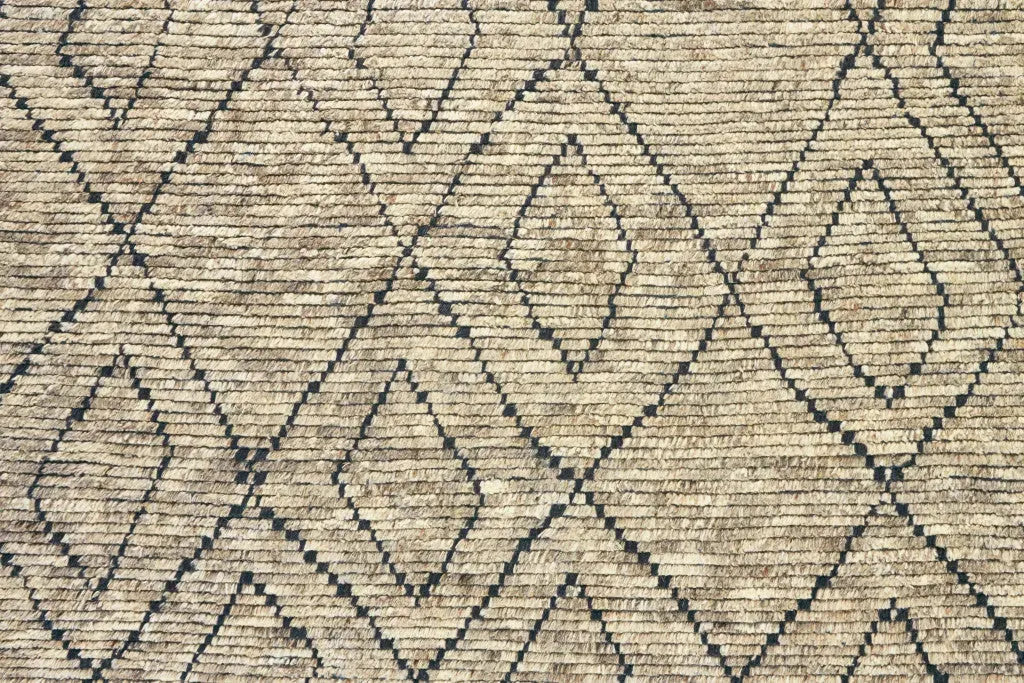 Transitional Diamond Tan/Blue/Black Area Rug