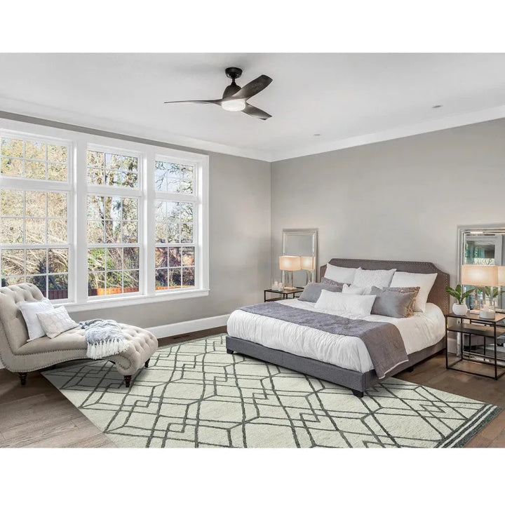 Vista Duncan Ivory Hand-Hooked Wool Area Rug 5'x8'