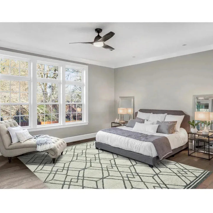 Vista Duncan Ivory Hand-Hooked Wool Area Rug 9'x13'