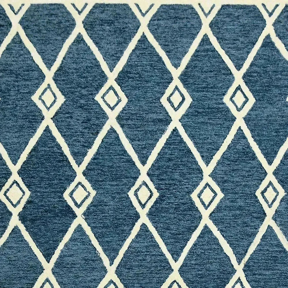 Vista Raton Navy Hand-Hooked Wool Area Rug 5'x8'