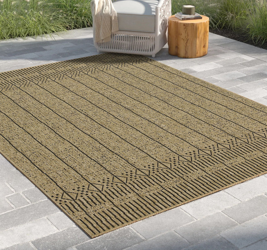 Earth GC_NTL1008 Jute/Black 7 ft. 10 in. x 10 ft. 3 in. Indoor/Outdoor Area Rug