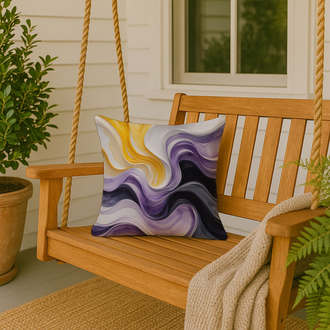 18" Throw Pillow
