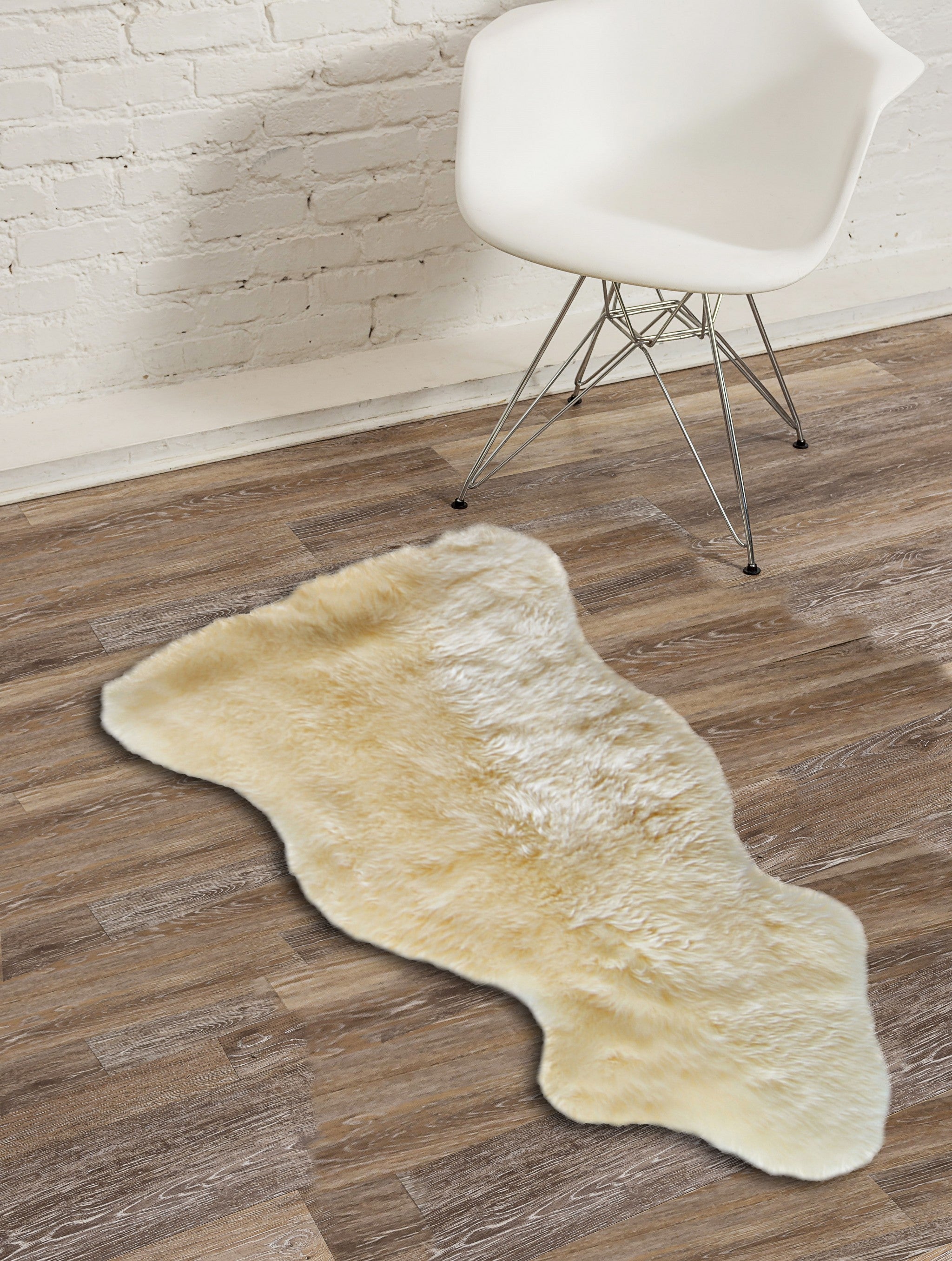 2' X 3' Gold Sheepskin Non Skid Area Rug