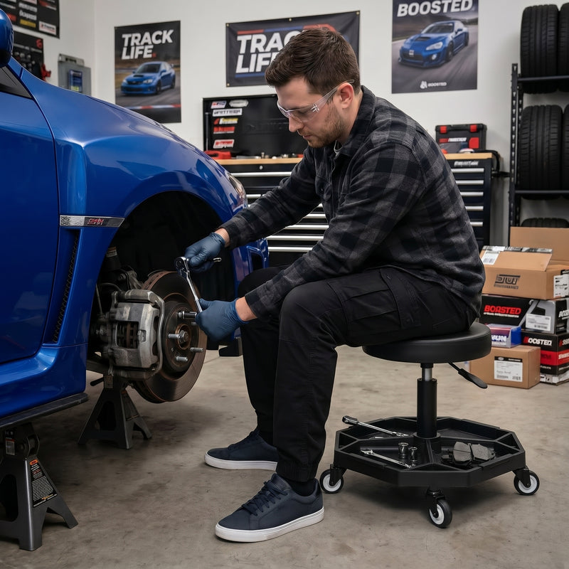 360° Swivel Pneumatic Mechanic Stool — 300–330 lbs Capacity, Padded Seat | Trufairs - 2