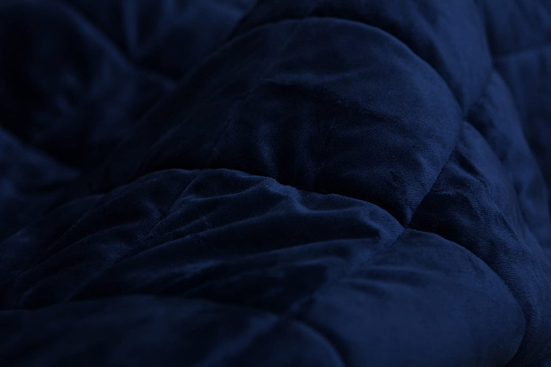 NavyQuilt Plush Microfiber Throw Blanket – Soft Quilted Comfort | Oversized Luxury | Trufairs