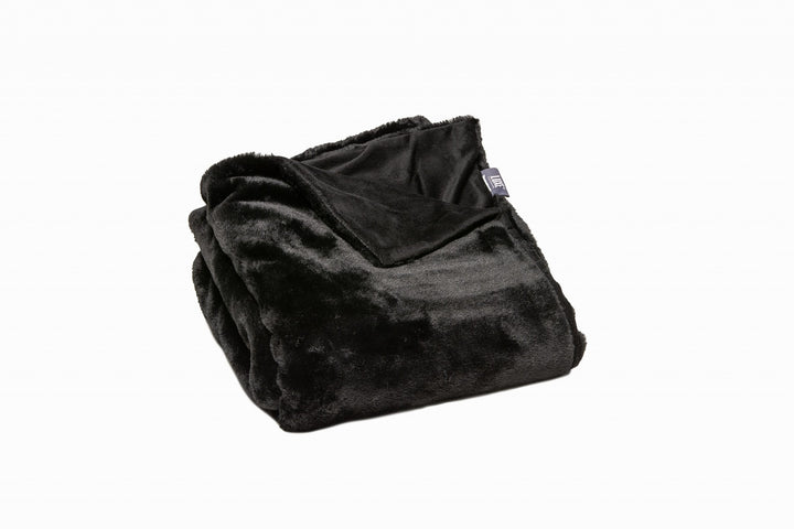 BlackVelvet Luxe Faux Fur Throw Blanket – Dramatic Plush Comfort | Contemporary Accent | Trufairs
