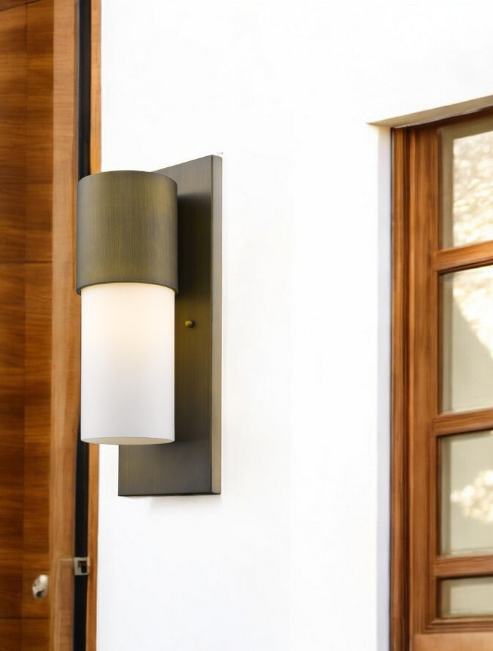 Contemporary Brushed Gold & White Wall Light – Elegant Modern Design & Premium Finish | Interior Sconce | Trufairs