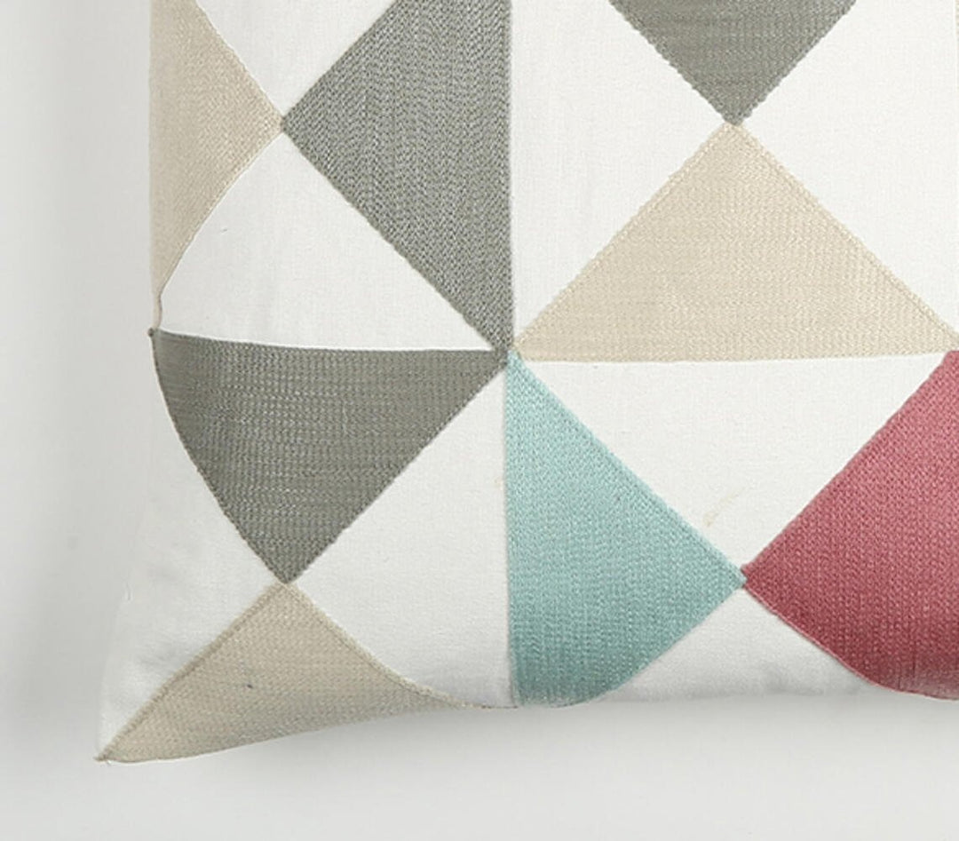 Premium 20" White Gray and Red Handmade Geometric Indoor Outdoor Throw Pillow Cover With Texture - Transitional Weather-Resistant Cotton Design