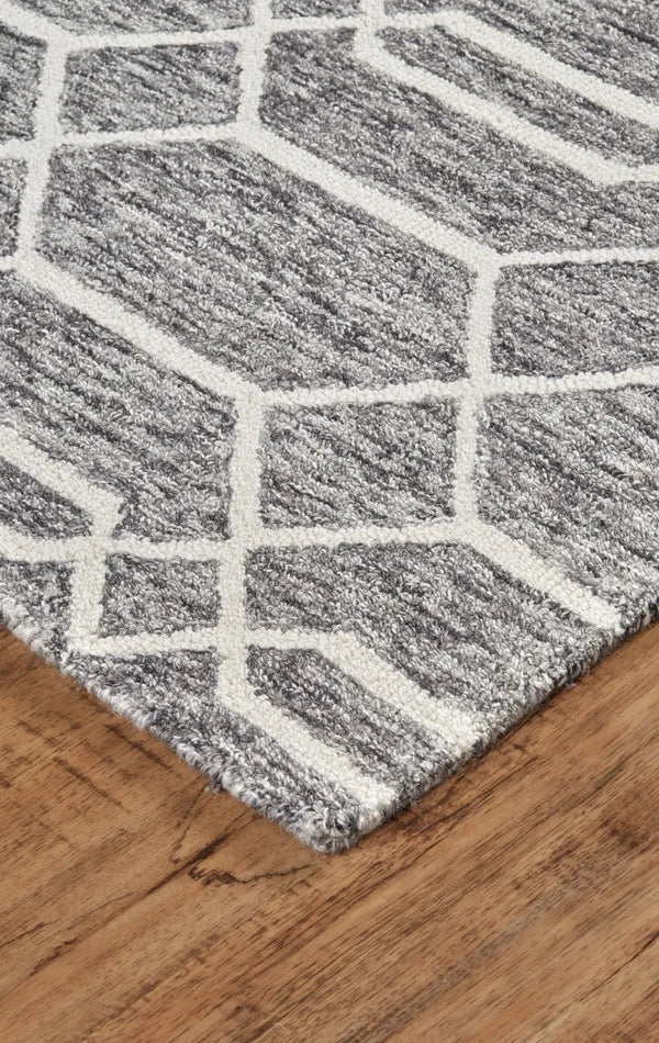Transitional Trellis & Lattice Gray/Black/Ivory Area Rug