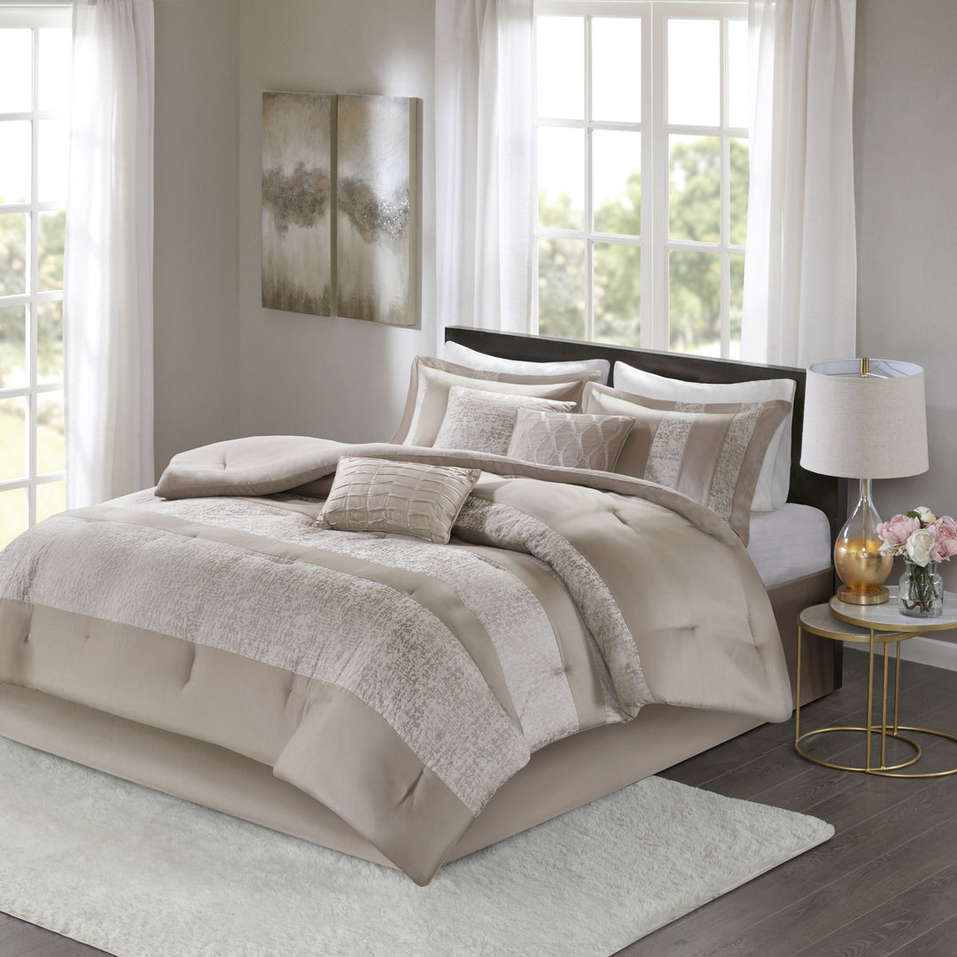 Chenille Jacquard Comforter Set