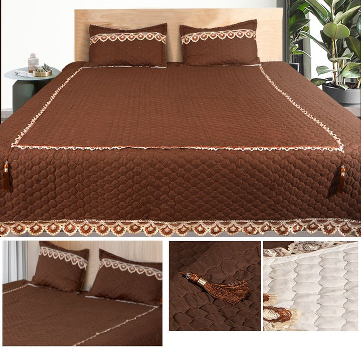 European Lace Bedding Ensemble