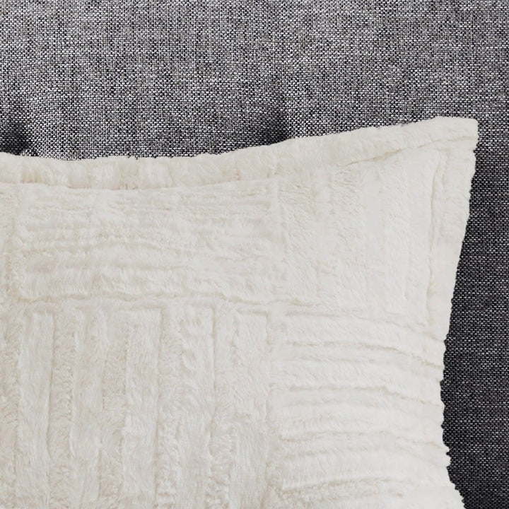 Faux Fur Comforter Mini Set