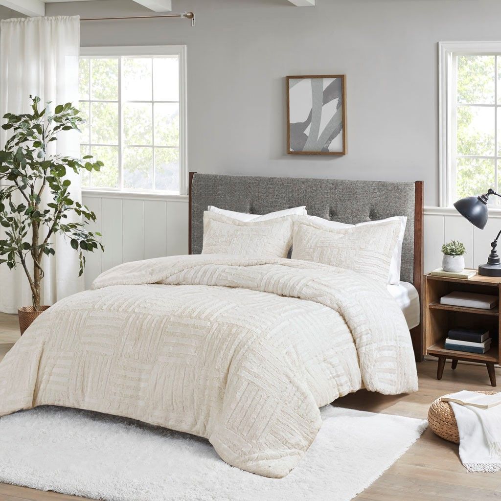 Faux Fur Comforter Mini Set