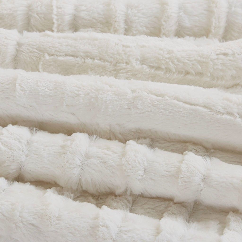 Faux Fur Comforter Mini Set