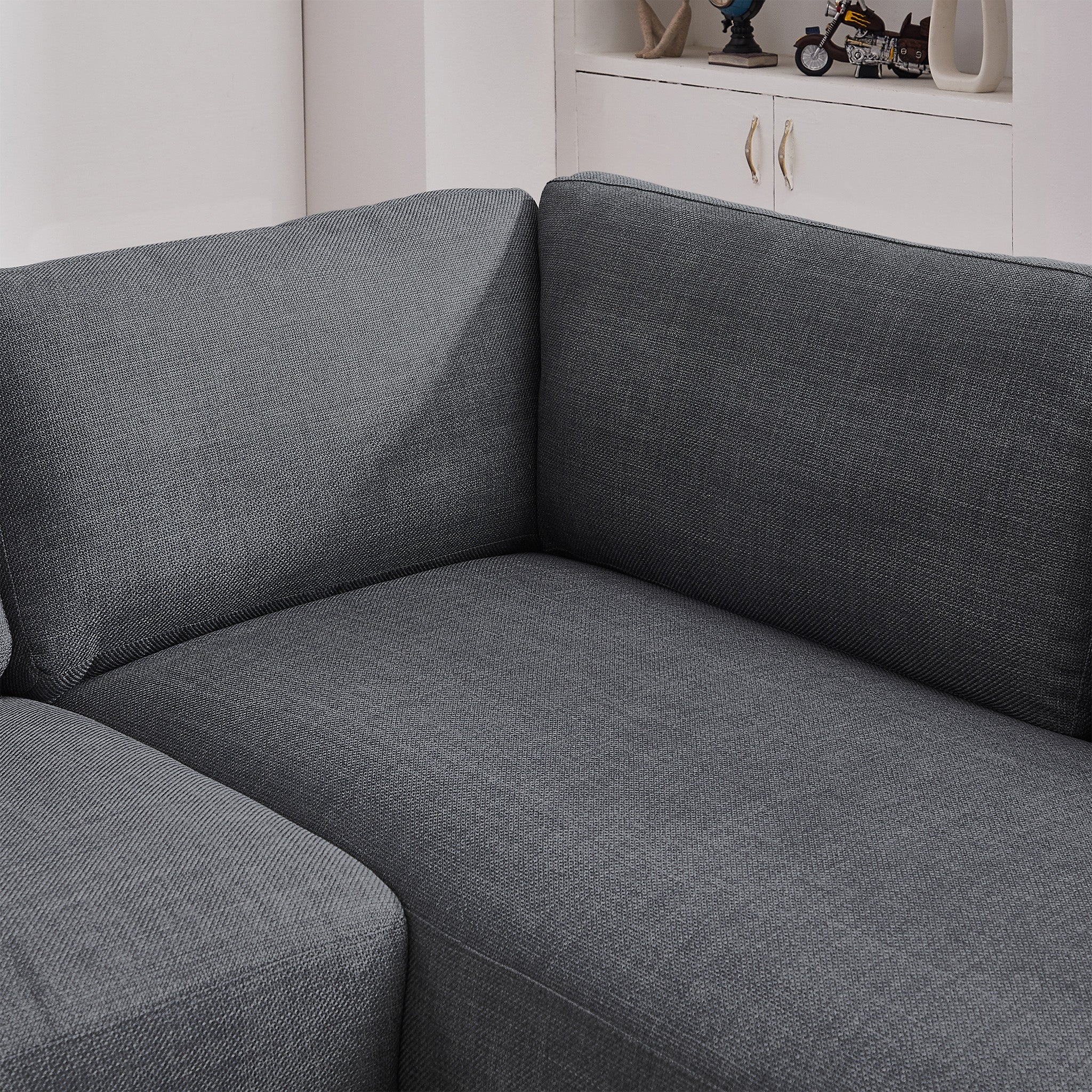 Glander Cozy Sectional Sofa Right Facing Grey