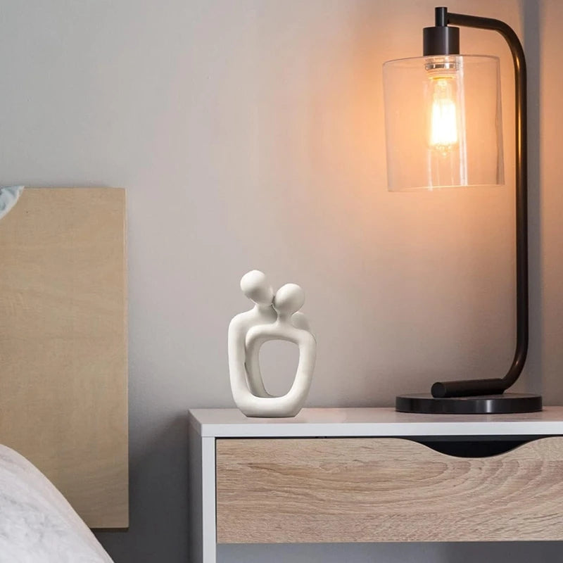 Nordic Couple Statue Table Lamp
