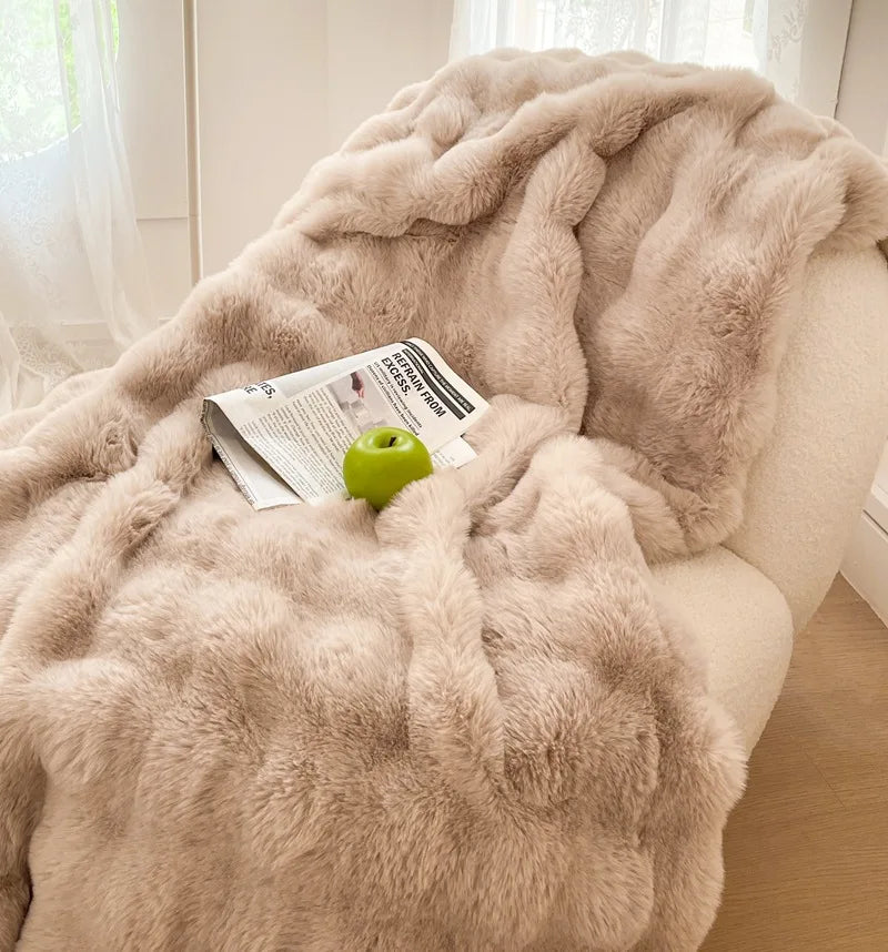 Luxury Thickened Rabbit Fur Plush Blanket High End Ultra Soft Cozy Office Nap Blanket Autumn Winter Sofa Cover for Living Room