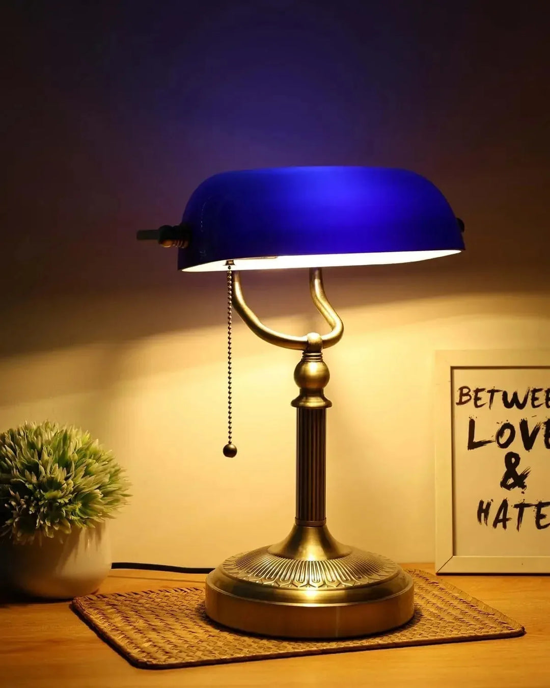 New plug-in table lamp Blue glass banker lamp with China switch E27/E26 living room bedroom bedside sofa library table lamp