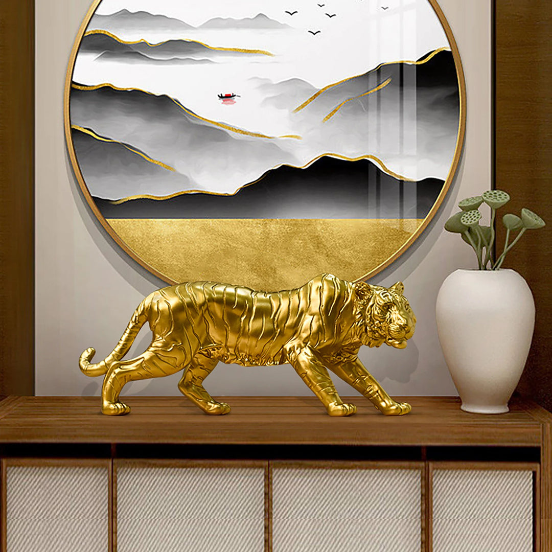 Resin Tiger Casting Animal Figurine Ornaments Gold 3D Tiger Animal Statue Christmas Gift Collectibles for Home TV Cabinet Decor