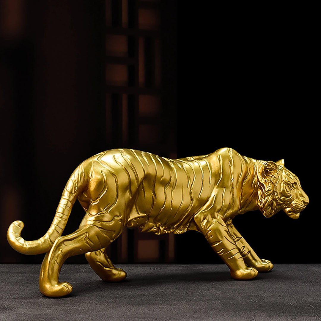 Resin Tiger Casting Animal Figurine Ornaments Gold 3D Tiger Animal Statue Christmas Gift Collectibles for Home TV Cabinet Decor