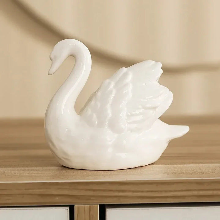 Lovers Swan Ceramic Trinket Creative Black and White Living Room Study Animal Bonsai DIY Soft Decoration Home Accessories