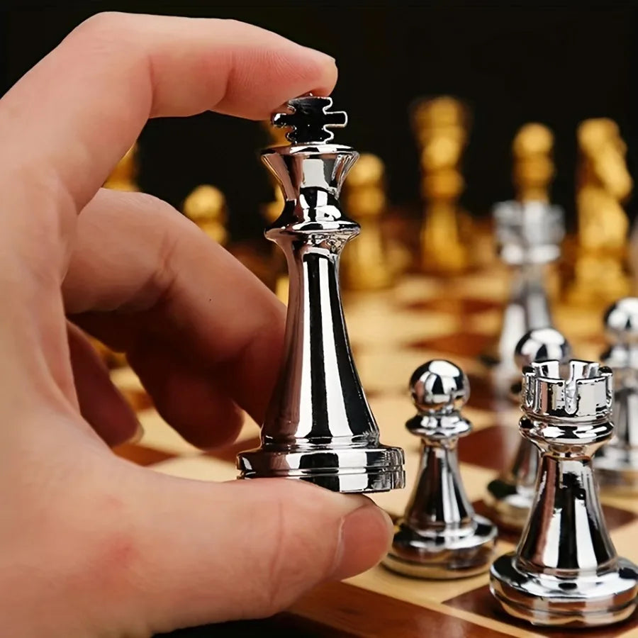 39cm Luxury Solid Wood Chess Set  Weighted Zinc Alloy Pieces, Folds for Easy Storage, Perfect Holiday Gift for Halloween Thanks