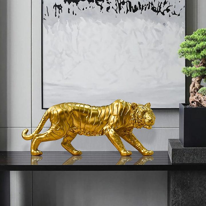 Resin Tiger Casting Animal Figurine Ornaments Gold 3D Tiger Animal Statue Christmas Gift Collectibles for Home TV Cabinet Decor