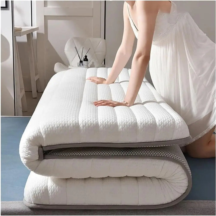 Foldable Latex Mattress Double Bed Foam Mattress Home Sleeping Mat Student Single Dormitory Mattress 150 * 200 * 6cm