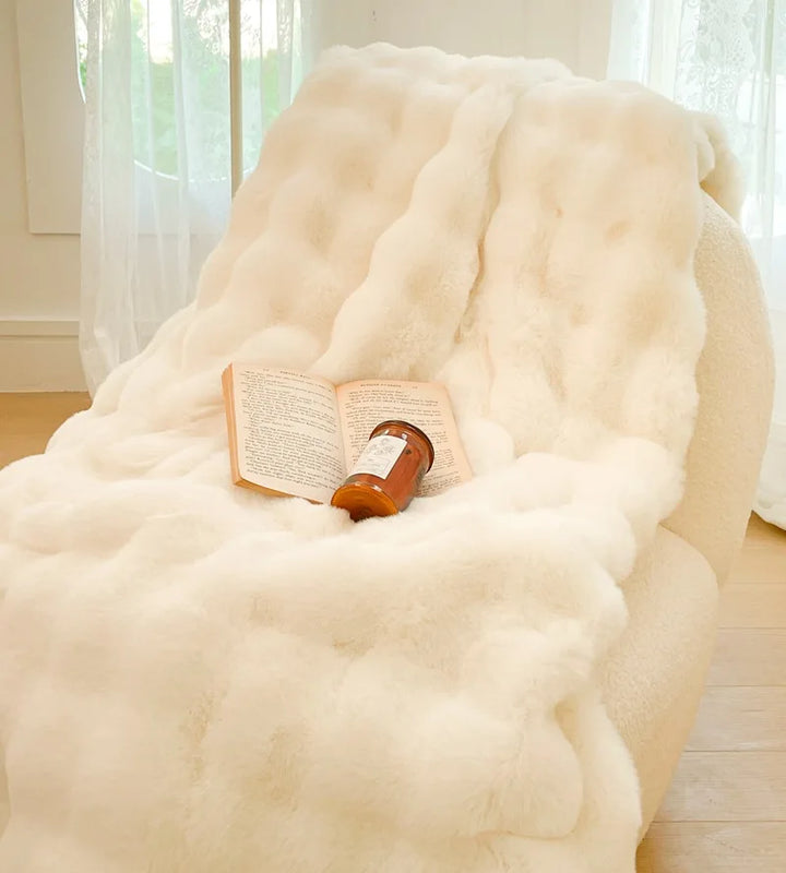 Luxury Thickened Rabbit Fur Plush Blanket High End Ultra Soft Cozy Office Nap Blanket Autumn Winter Sofa Cover for Living Room