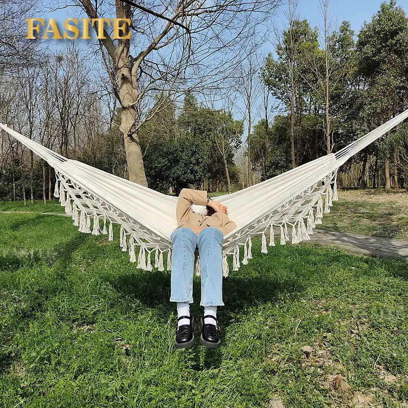 ins Style 2 Person Hammock Boho Large Macrame Fringe Double Deluxe Hammock Swing Net Chair Outdoor Indoor Hanging Deco