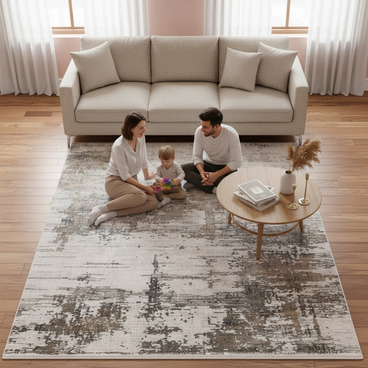 Venice Frasier Ivory/Gold Abstract Area Rug 7'6"x9'6"