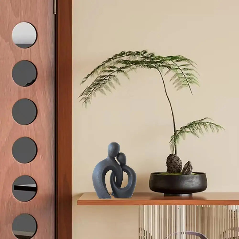 Couple Statue Aesthetic Resin Statue Home Decor Couple Statue Love Sculpture Couple Abstract Art Statue Modern Decor for Bedroom