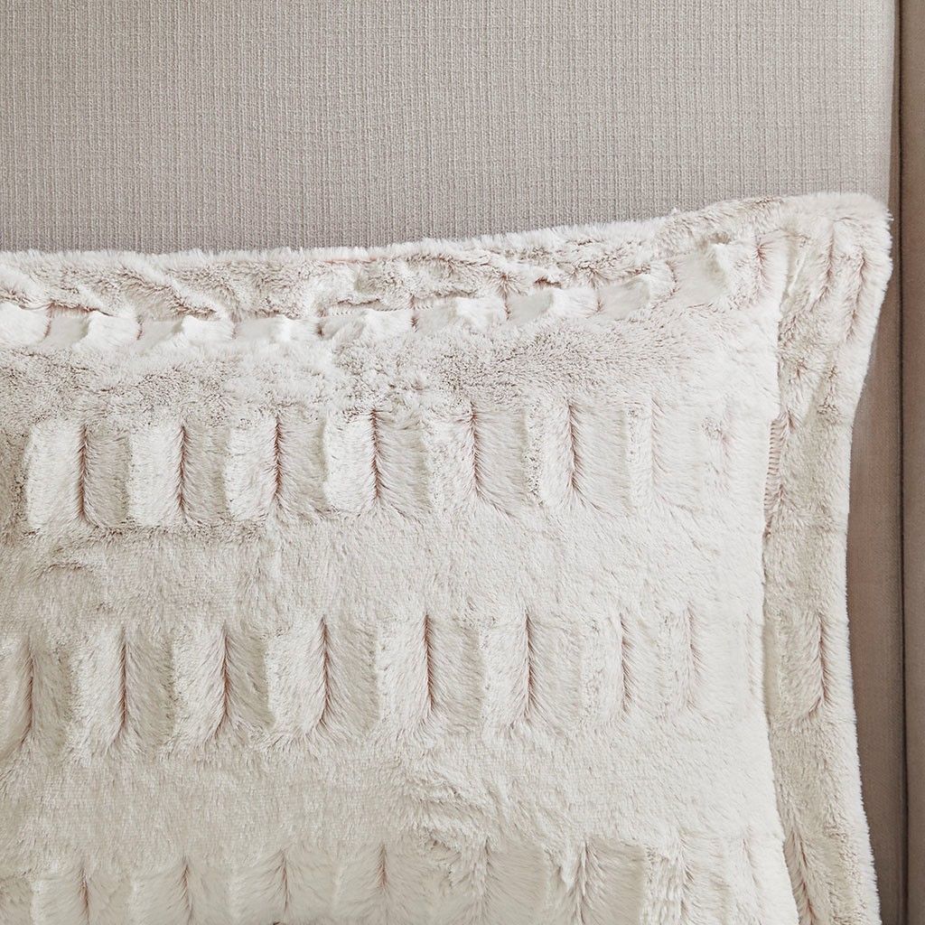 White Faux Fur Comforter Mini Set