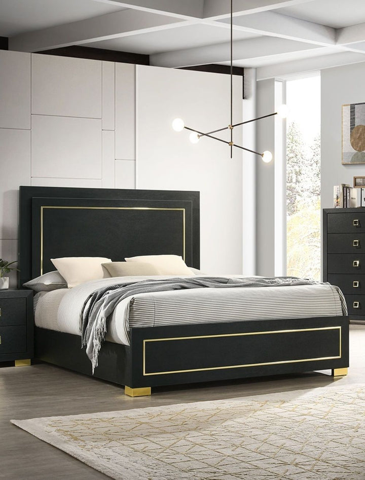 Contemporary Style 3pc Bedroom Set Queen Size Bed And 2x Nightstands Black Wood Gold Accent Legs