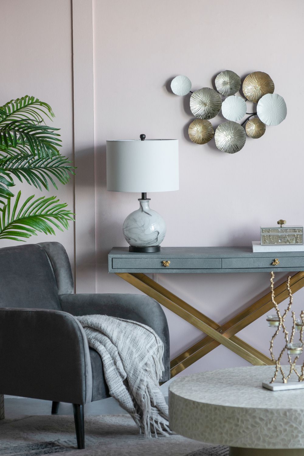 14x14x23" White And Grey Glass Table Lamp