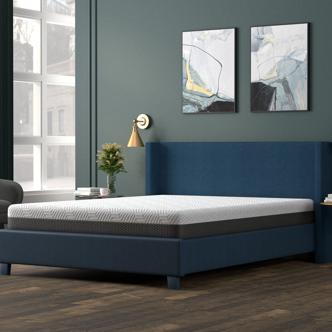Omne Fria 8 Inch Queen Firm Mattress With Cooling Cover