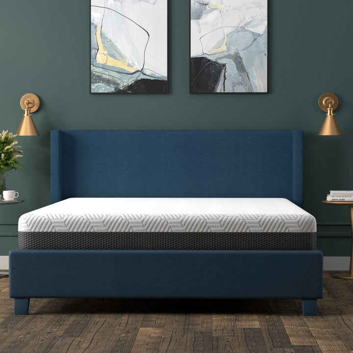 Omne Fria 8 Inch Queen Firm Mattress With Cooling Cover