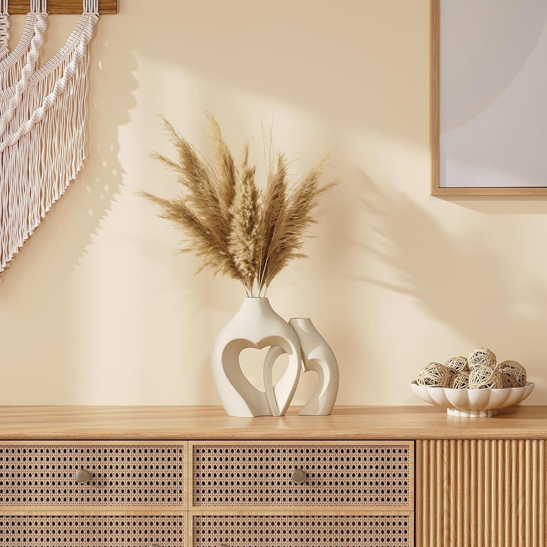 White Vases for Decor, Heart Shaped Ceramic Vase Set of 2, Nordic Heart Shaped Vases