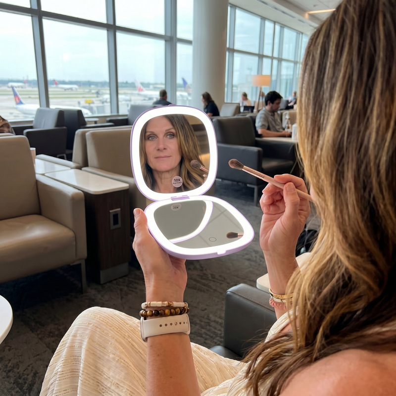 Comparison graphic showing the LED travel makeup mirror's auto-sensor lighting versus a manual-switch mirror