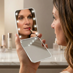 Feature diagram of the LED travel makeup mirror showing its 180-degree hinge and battery compartment